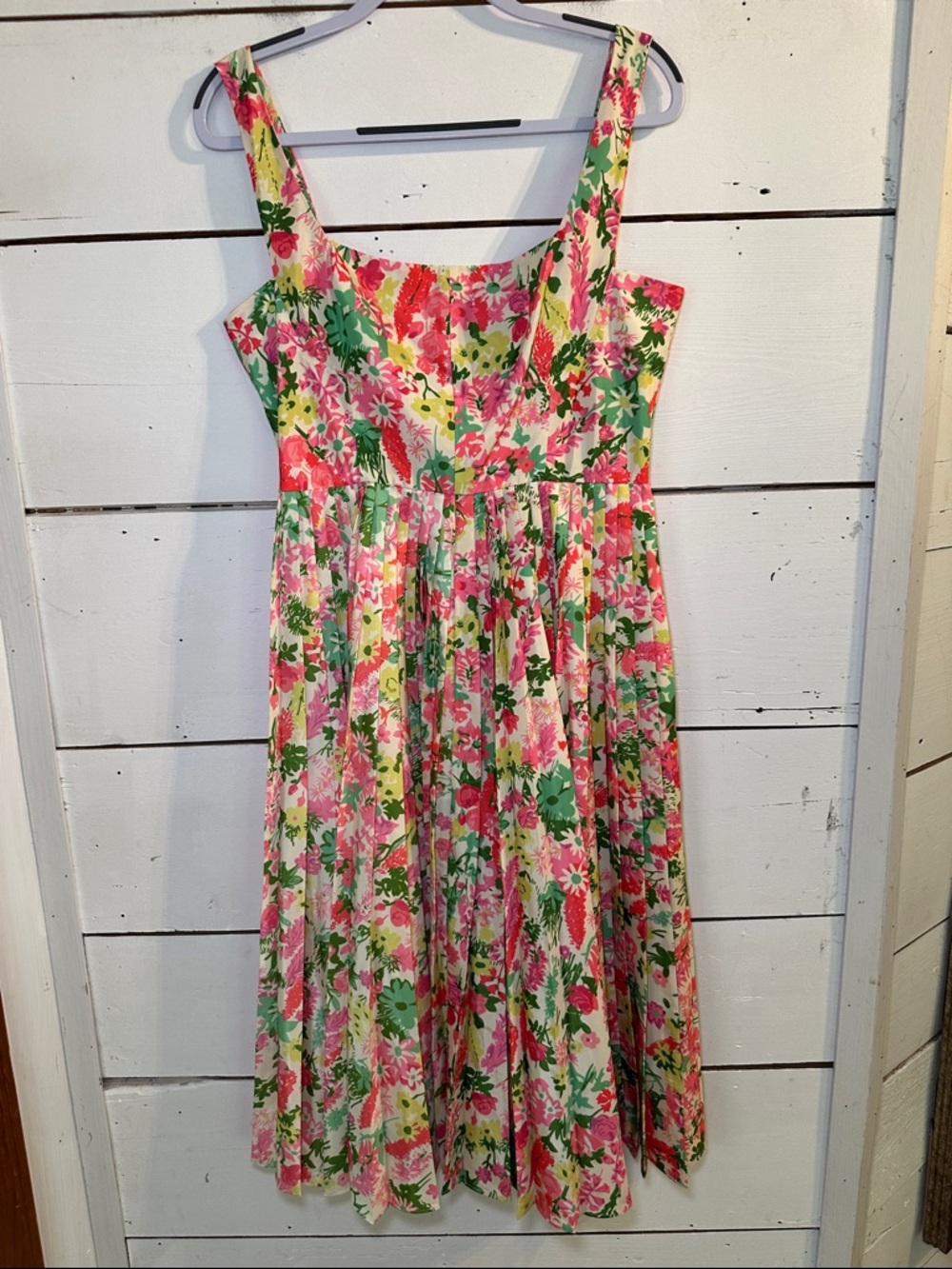 Tuckernuck Fiora Floral Pleat Dress - Picture 1 of 12